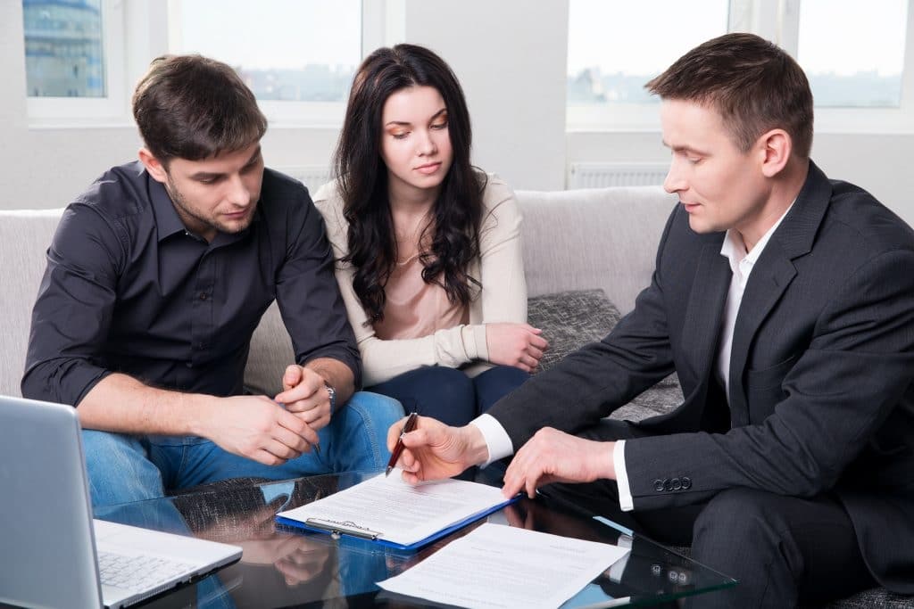 La Mejor Firma con Abogados Especializados Para Prepararse Para su Caso Legal, Representación Legal de Abogados Expertos Glendale California